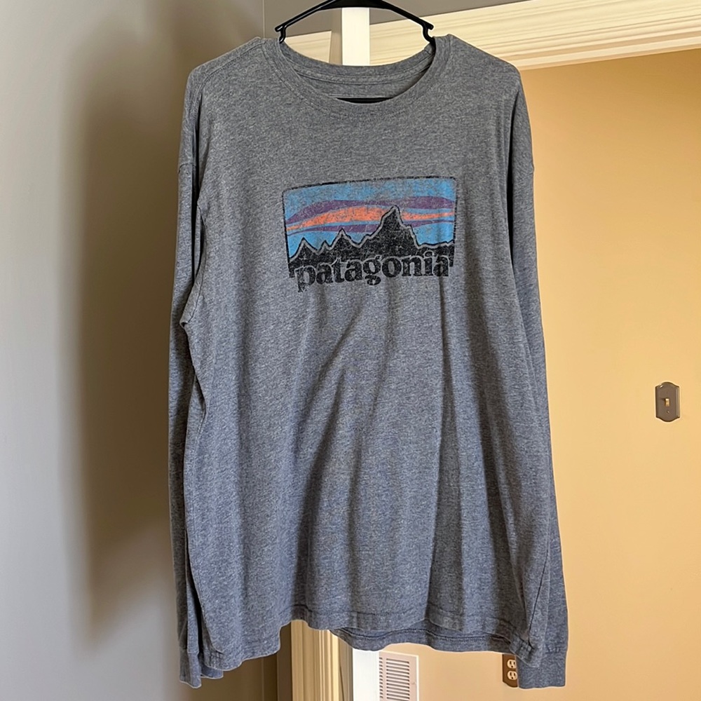 Mens XL long sleeve Patagonia